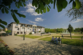Гостиница Xavin Wellness Hotel & Restaurant  Харкань